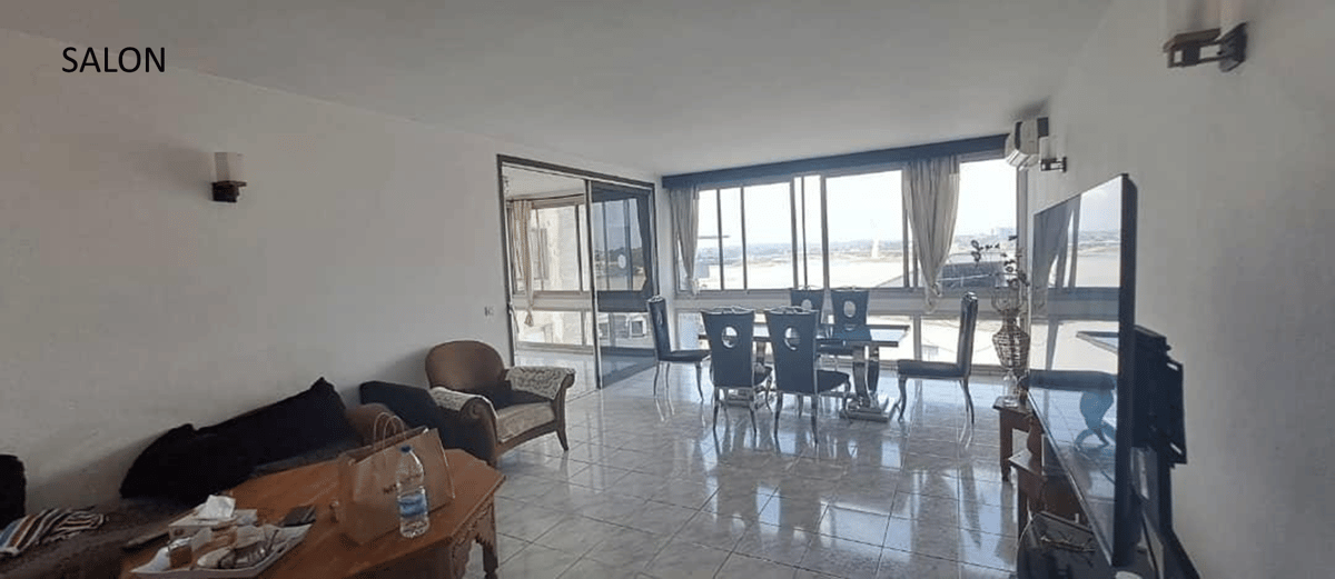 à vendre à Abidjan — , Plateau (photo 1)