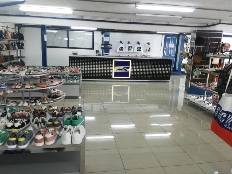 à vendre à Abidjan — (photo 1)