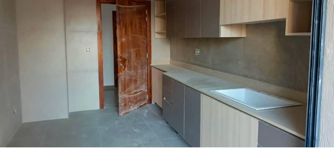 Résidence Marconi, Appartements à louer de 4 pièces situé en zone 4  Abidjan — Marcory Zone 4, Marcory (photo 3)
