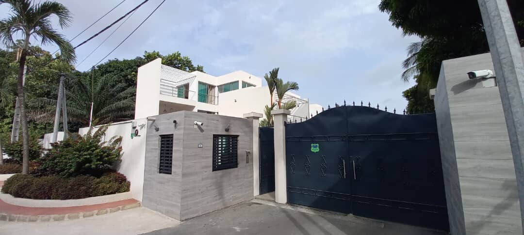 Entrée villa Marcos