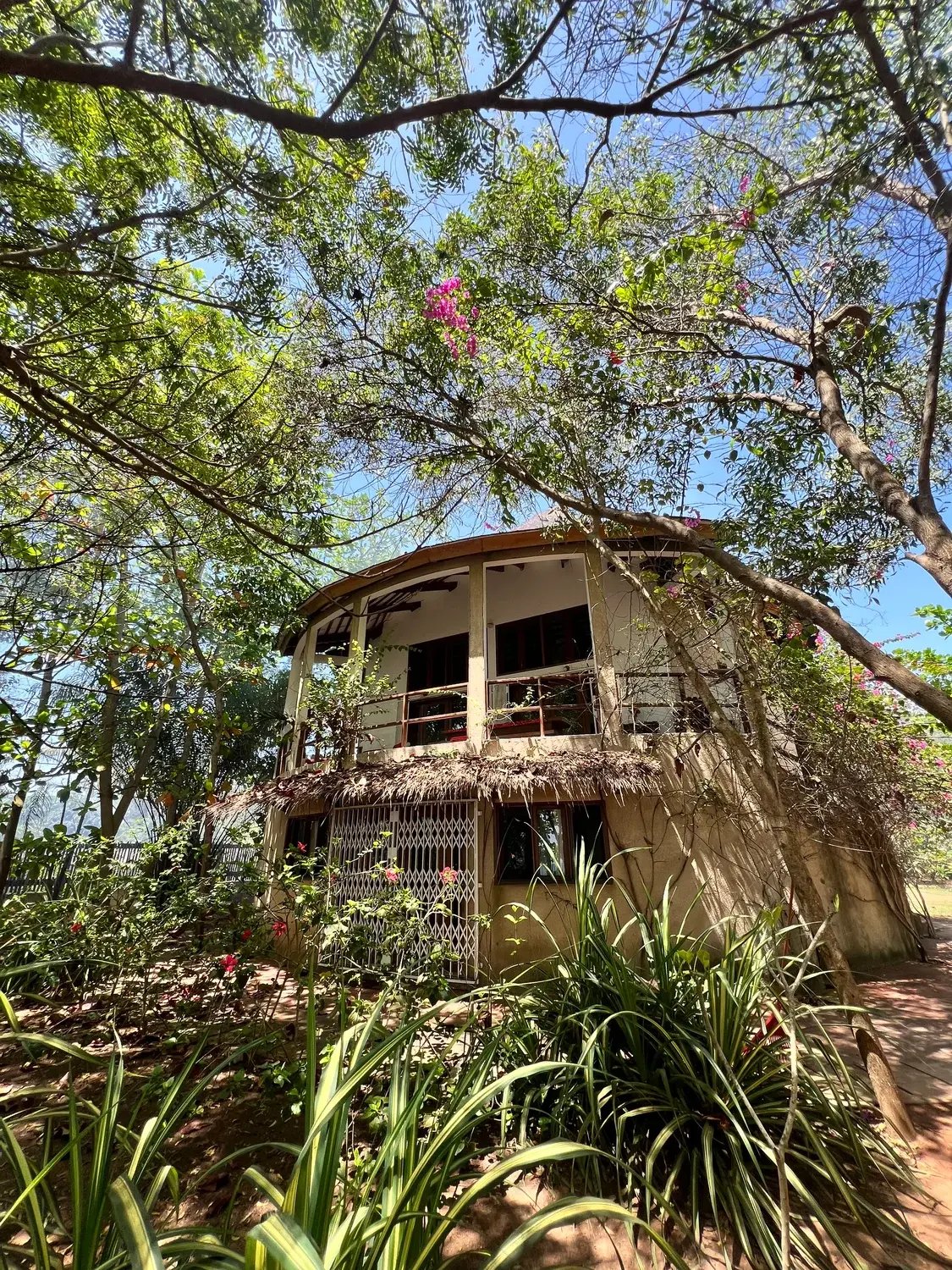 Façade 2 villa San Pedro