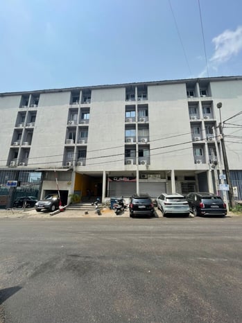 Bien immobilier à vendre — , Cocody
