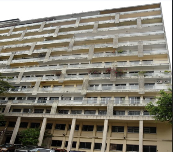 Façade residence neuilly