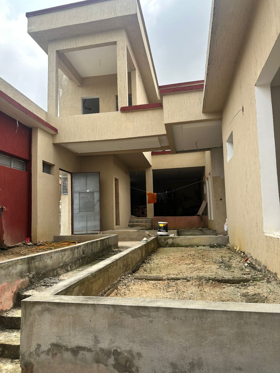 Facade villa Bingerville Akandje