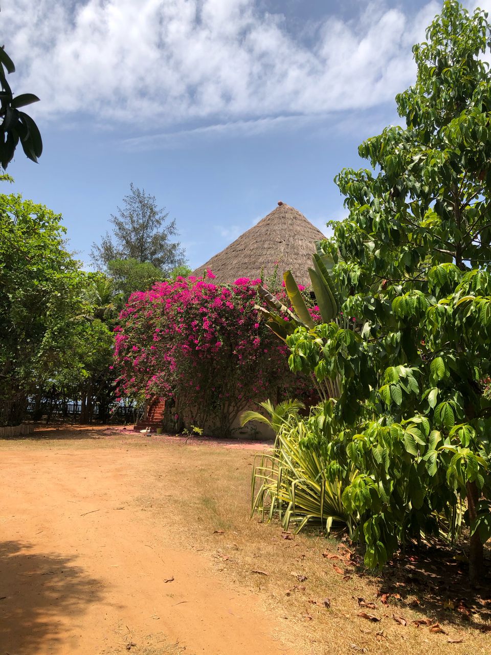 Facade villa San Pedro