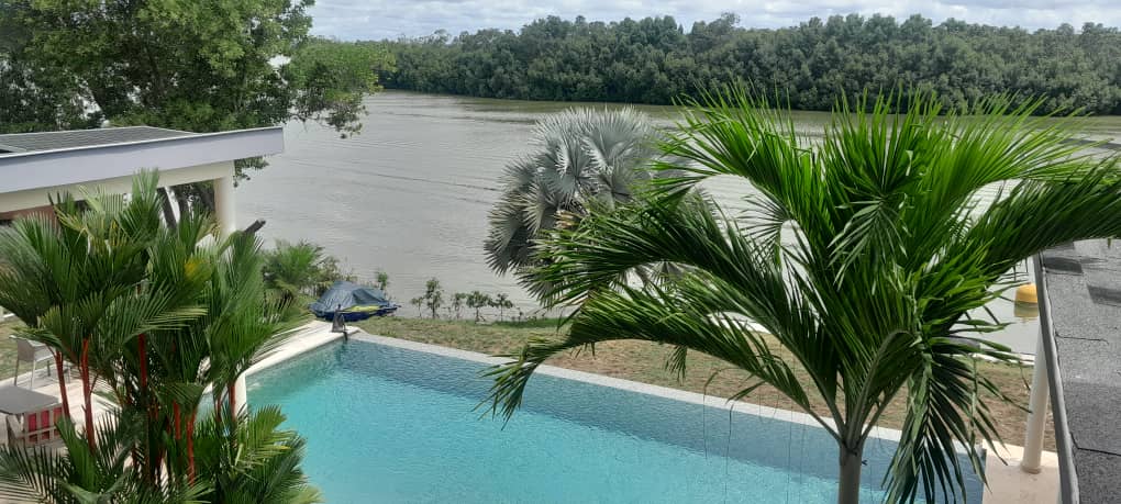 Piscine villa assinie 2