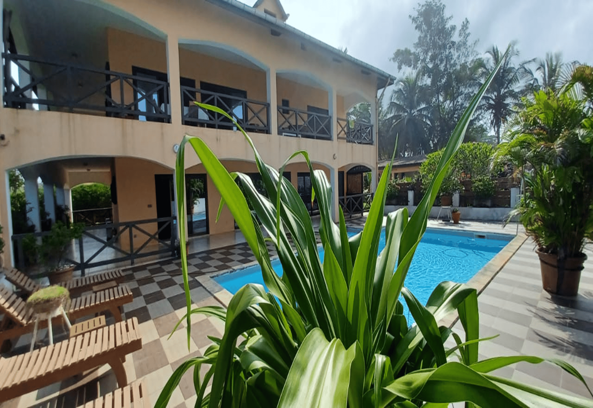 Piscine villa meurot bassam