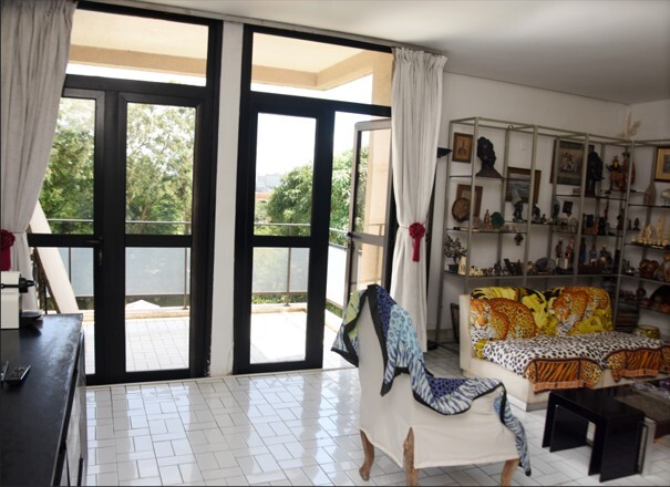Salon marigny rue cannebiere
