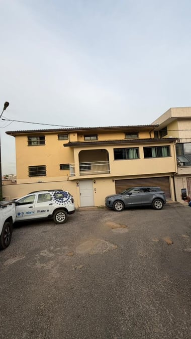 Villa disponible à la location à Angré — (photo 1)