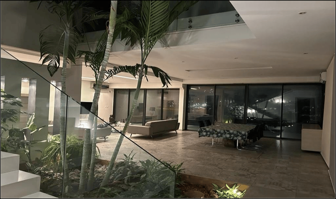 à vendre à Abidjan — (photo 1)