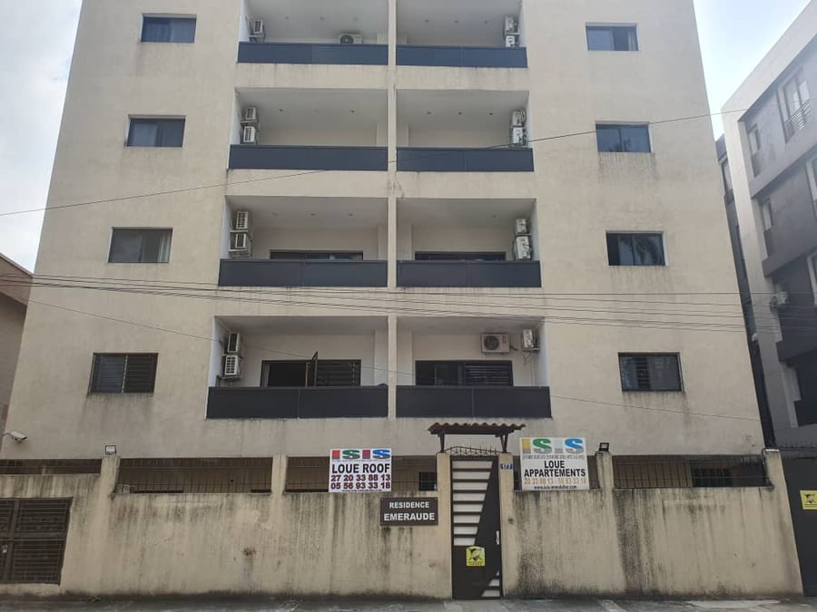 Résidence Emeraude appartement à louer à Abidjan — Angré, Cocody (photo 1)
