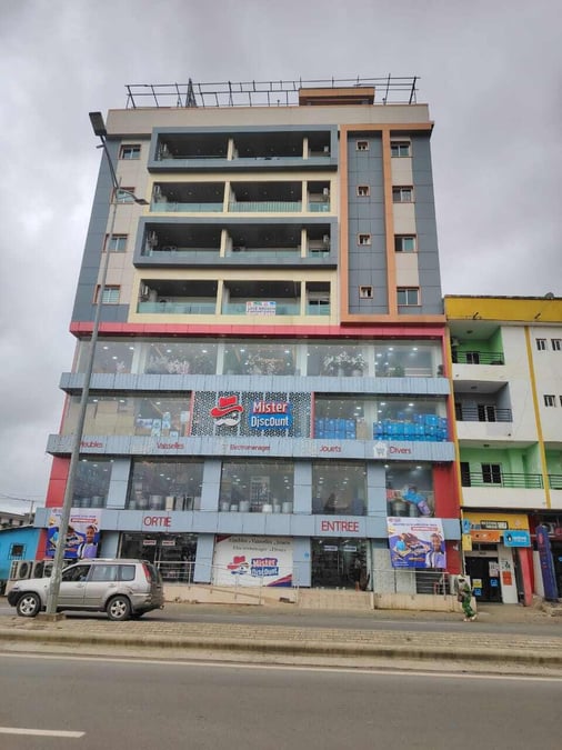 à louer à Abidjan — (photo 1)