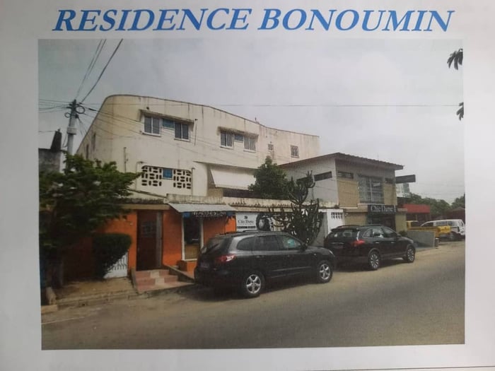 Immeuble en vente à Bonoumin image
