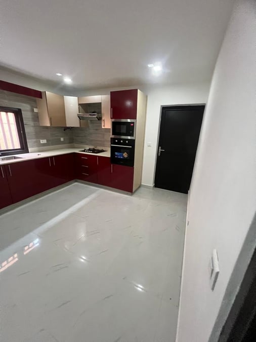 Résidence Sithem à louer à Abidjan — , Cocody (photo 6)