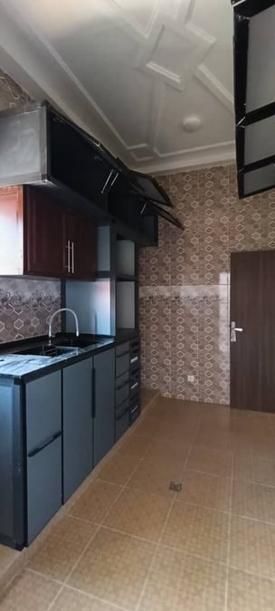 Appartement disponible à la location à Abatta — Riviera, Bingerville (photo 3)