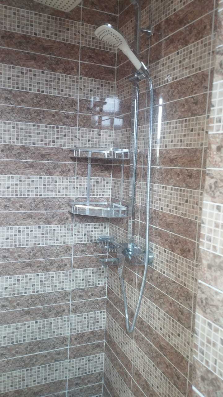 douche  villa bingerville village Bregbo