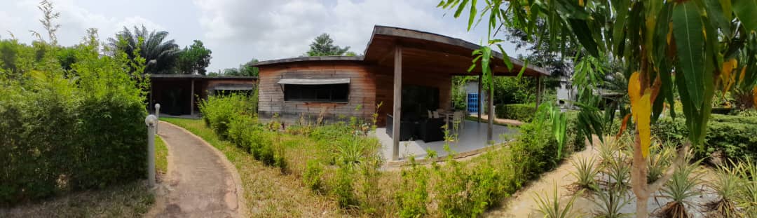 Villas Eco Dôme situées à Assinie Etuessika à la vente — Etuessika, Assinie (photo 1)