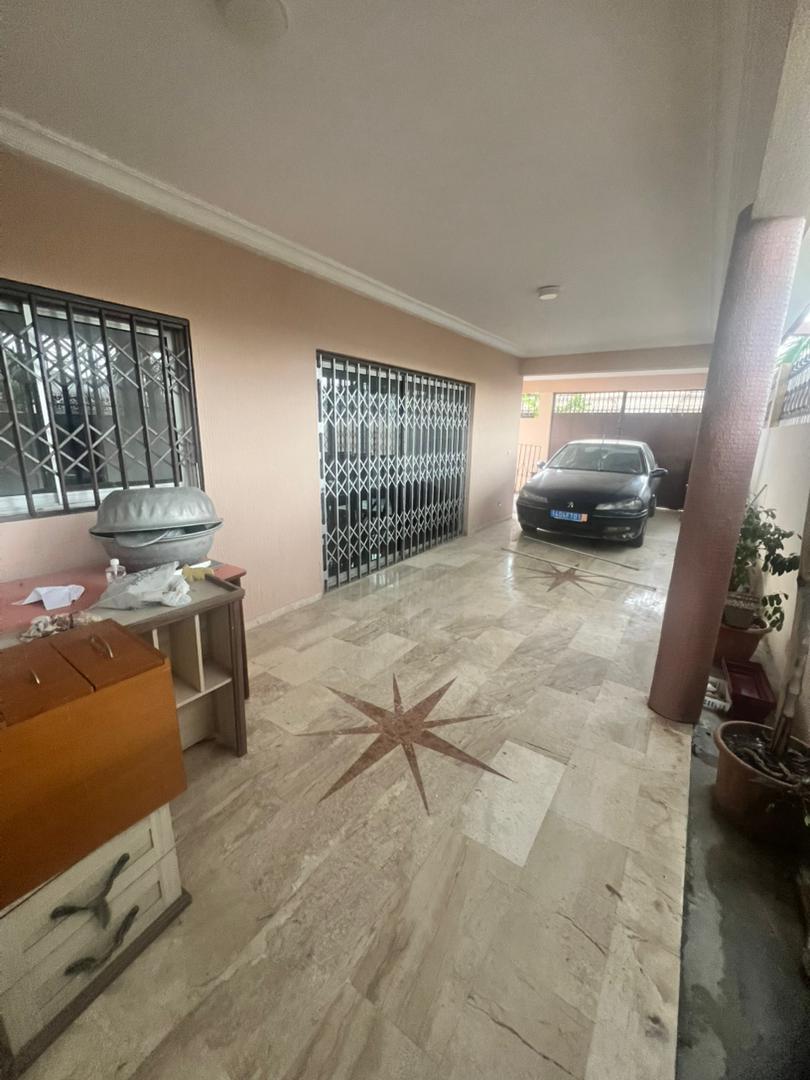 parking villa angré star 4