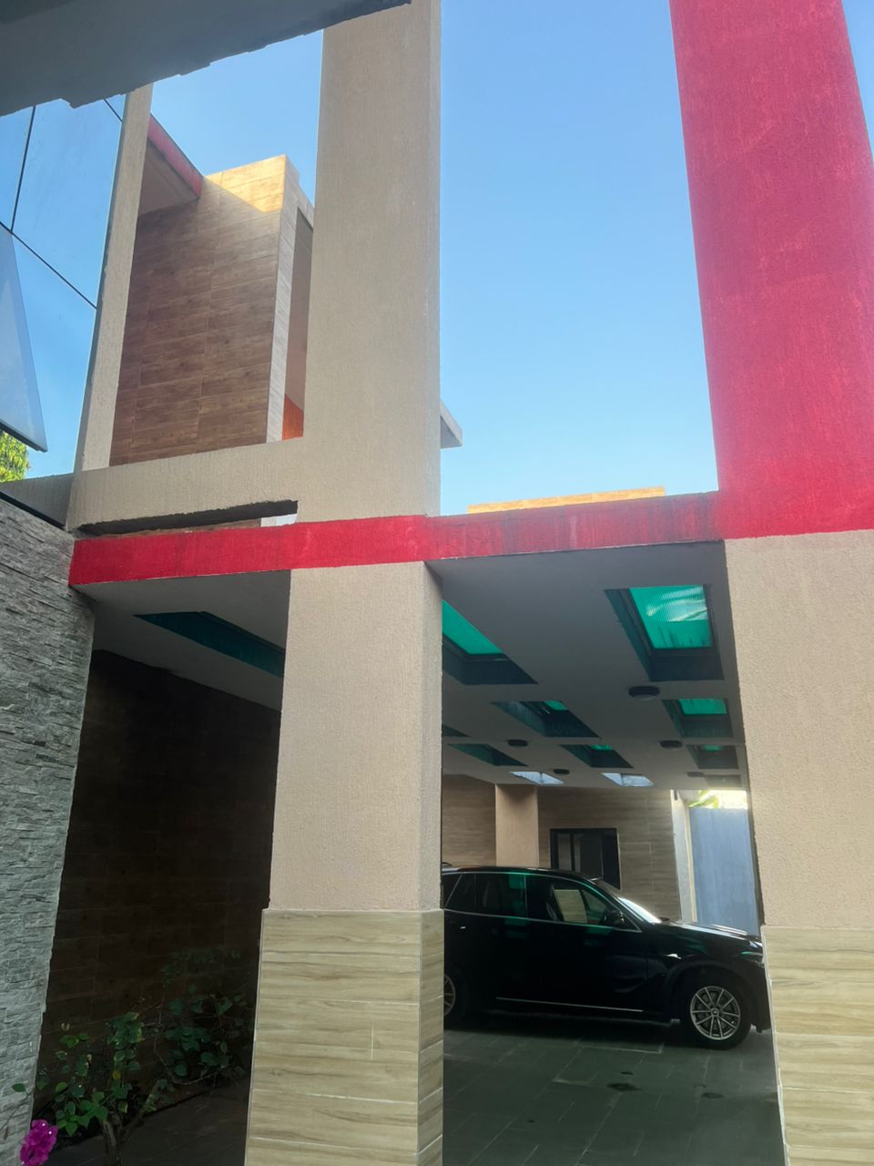 parking villa mbadon 2