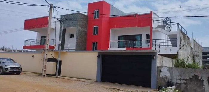 Bien immobilier à vendre — Bassam ancien, Grand-Bassam