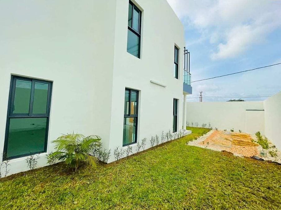 Villa duplex de 5 pièces à la vente à Bingerville — Centre (Bingerville), Bingerville (photo 10)
