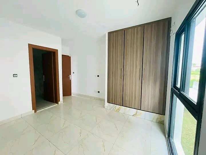 Villa duplex de 5 pièces à la vente à Bingerville — Centre (Bingerville), Bingerville (photo 9)