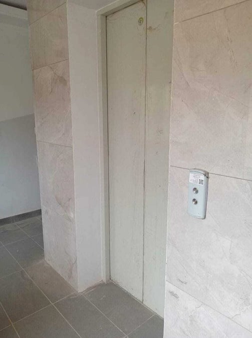 Appartement et bureaux à louer — Angré CHU, Cocody (photo 7)