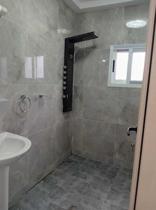 Appartement et bureaux à louer — Angré CHU, Cocody (photo 5)