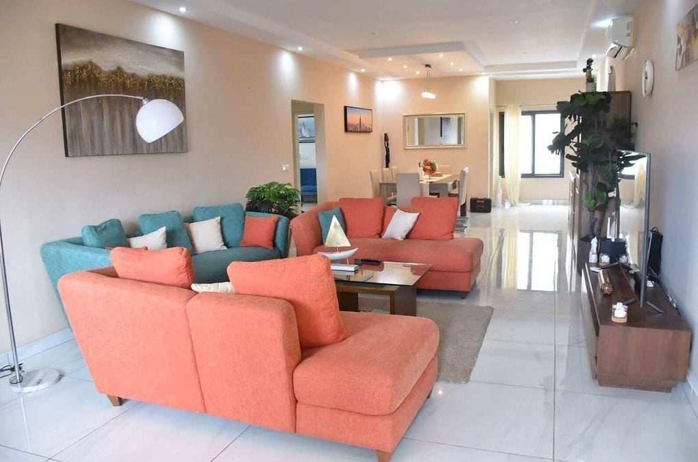 Appartement meublé à louer à Grand Bassam — (photo 1)