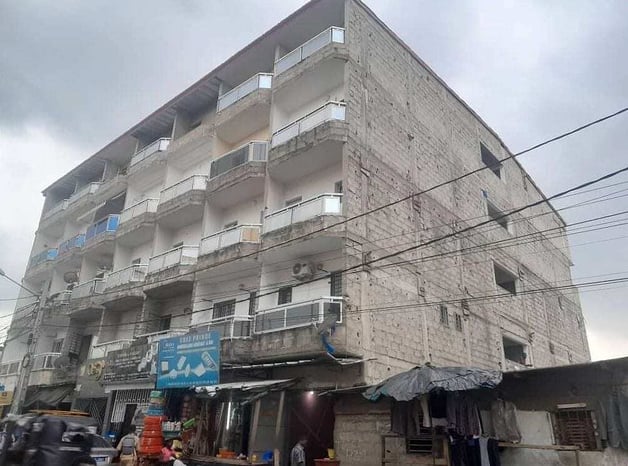 Bien immobilier — , Plateau