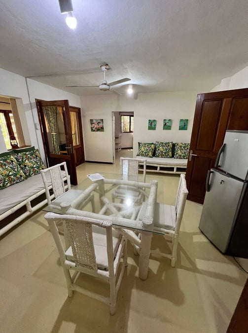 Magnifique Villa à la vente à San Pedro — Cité (San Pedro), San Pedro (photo 4)