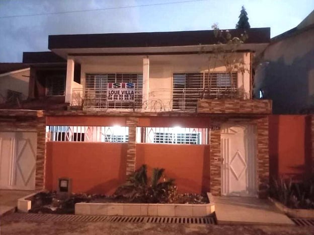 Bien immobilier à louer — , Cocody