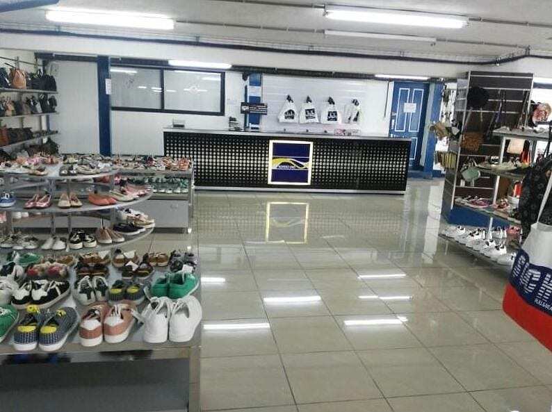 à vendre à Abidjan —  (photo 1)