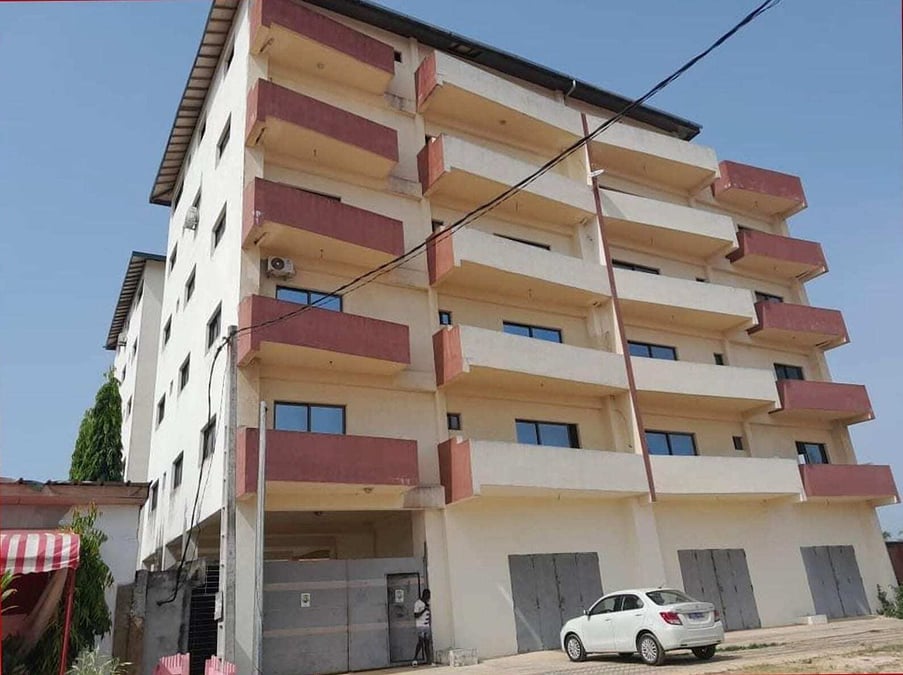 Appartement à vendre à Grand Bassam — (photo 1)
