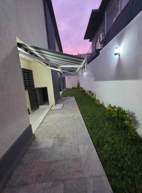 Magnifique villa duplex disponible à la location à M'pouto — Centre (Cocody), Cocody (photo 11)