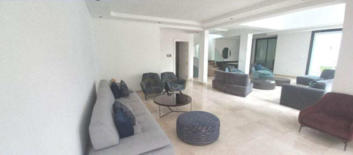 Magnifique villa disponible à la location à la Riviera Golf 4 — Riviera, Cocody (photo 2)