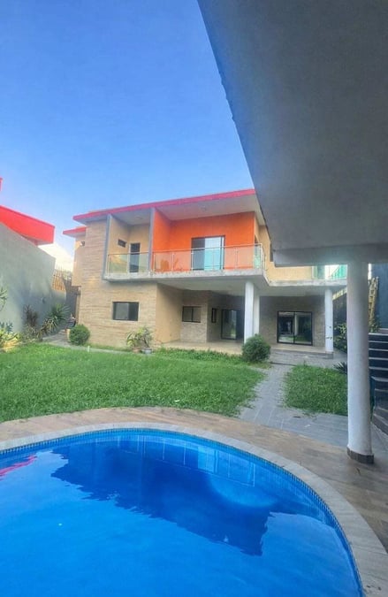 Magnifique villa à la vente à M'BADON — Mbadon, Cocody (photo 1)