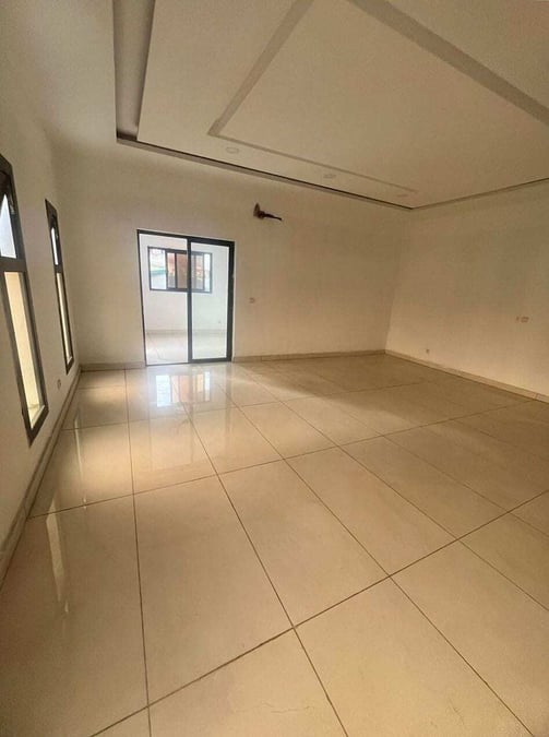 Magnifique villa à la vente à M'BADON — Mbadon, Cocody (photo 3)