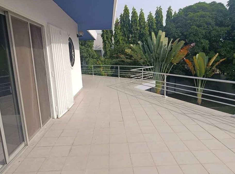 Magnifique villa duplex disponible à la location — Riviera, Cocody (photo 6)
