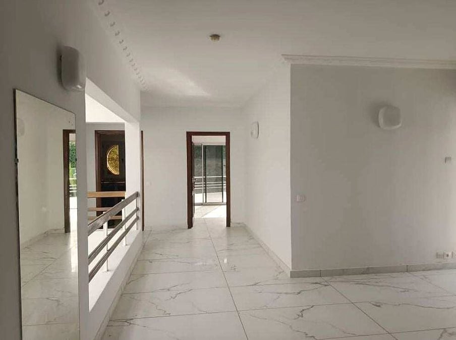 Magnifique villa duplex disponible à la location — Riviera, Cocody (photo 8)