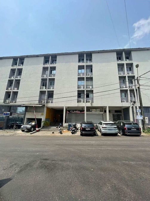 Magnifique appartement de 2 pièces disponible à la vente aux Vallons. — , Cocody (photo 1)