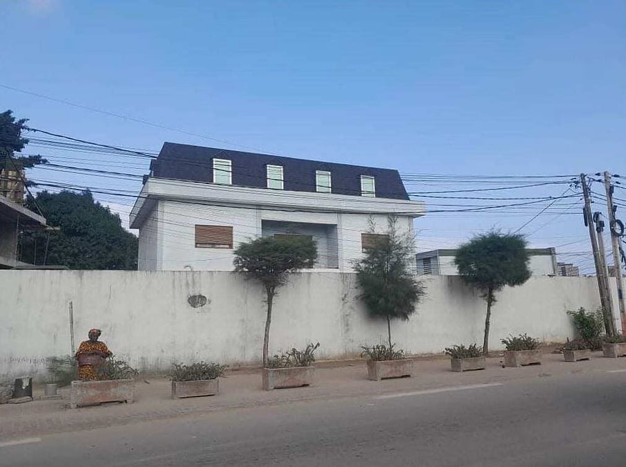 à vendre — (photo 1)