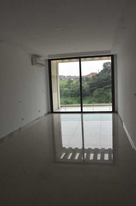Villa Duplex à louer — , Cocody (photo 5)