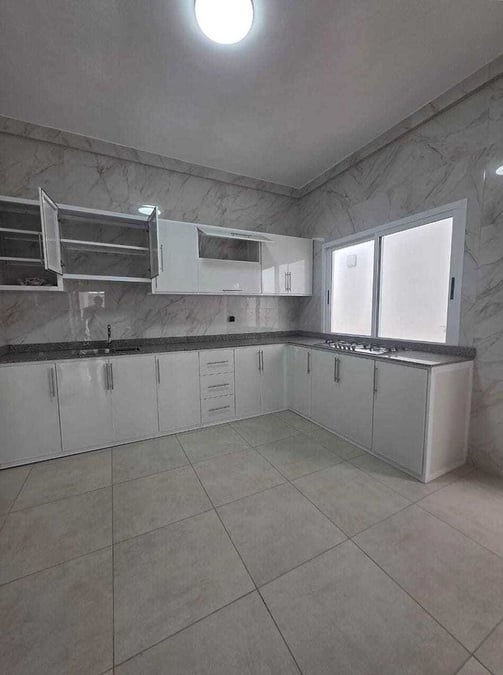 Villa duplex disponible à la location à M'badon — Mbadon, Cocody (photo 3)