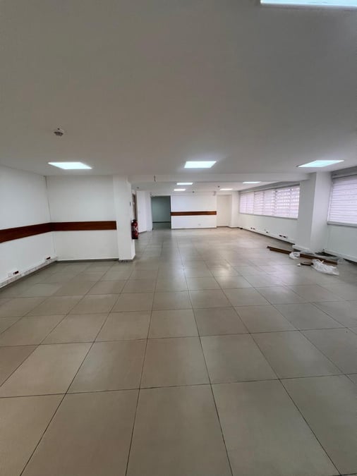 Bureau de 200 m² à louer, Centre (Plateau), Plateau — Centre (Plateau), Plateau (photo 6)