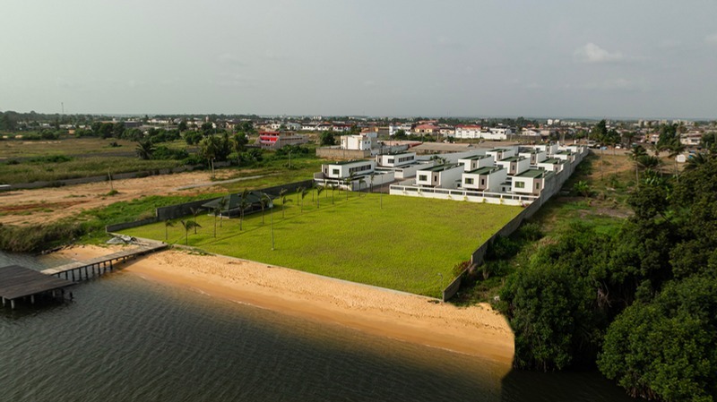Oxygene — Villa 5 pièces à louer, Bassam balnéaire, Grand-Bassam (lot A12) — Bassam balnéaire, Grand-Bassam (photo 2)
