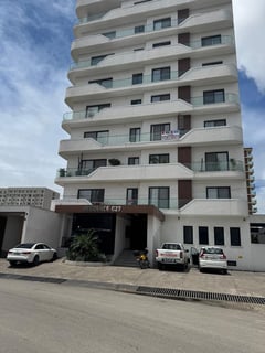 Un appartement meublé — Appartement 3 pièces à louer, Biétry, Marcory (6e étage)