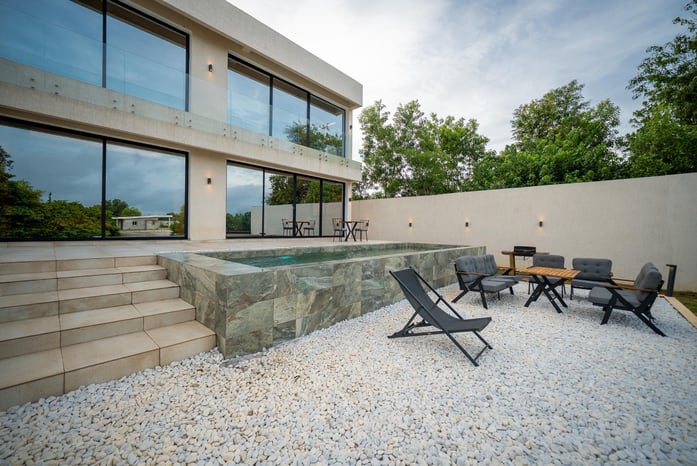 Bien immobilier — Assinie Mafia, Assinie