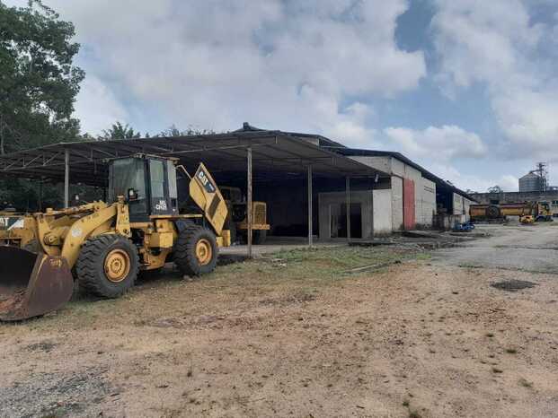 Bien immobilier — Yopougon Zone Industrielle, Yopougon