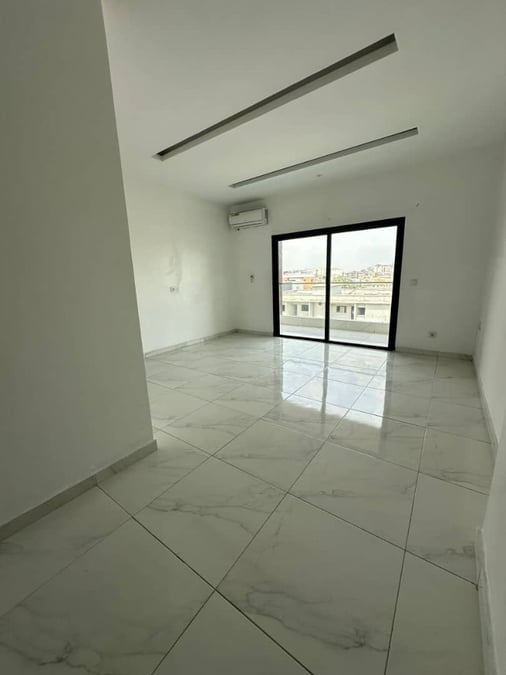 SALWA LAYAL — Appartement 4 pièces à louer, Angré CHU, Cocody — Angré CHU, Cocody (photo 2)